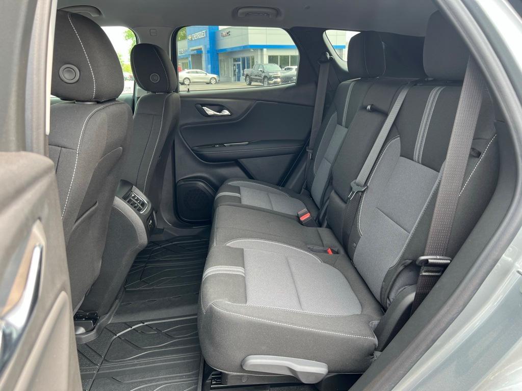 new 2025 Chevrolet Blazer car, priced at $37,940