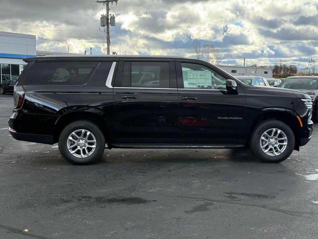 new 2026 Chevrolet Suburban car, priced at $75,175