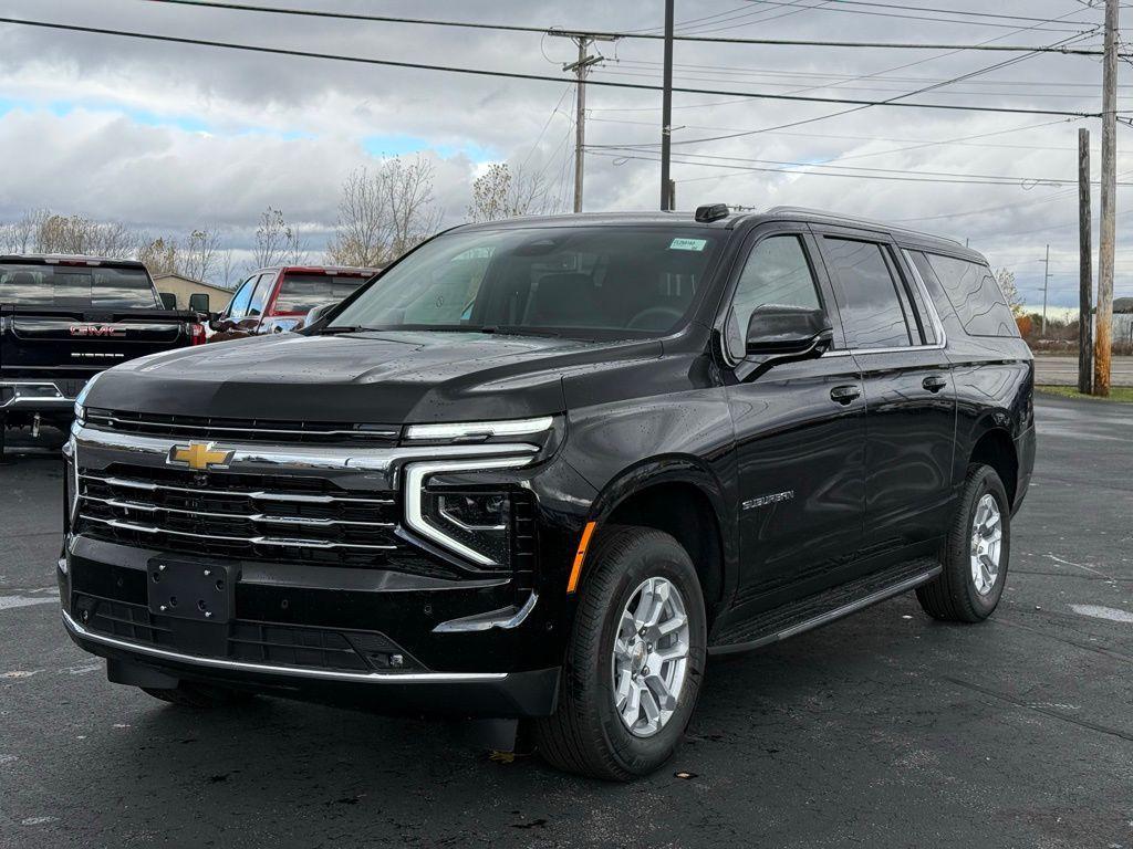 new 2026 Chevrolet Suburban car, priced at $75,175