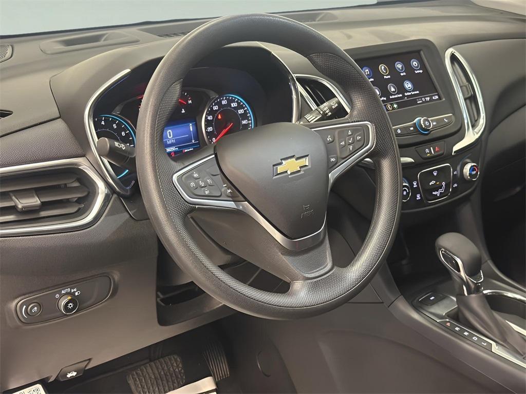 used 2022 Chevrolet Equinox car, priced at $22,431