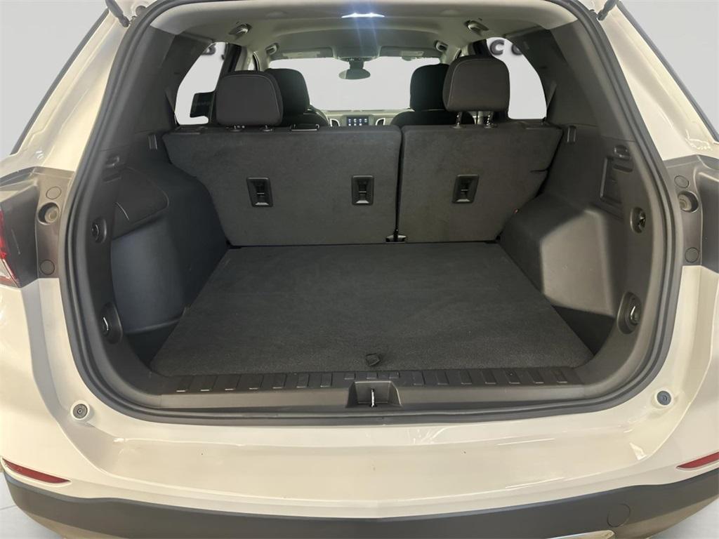 used 2022 Chevrolet Equinox car, priced at $22,431