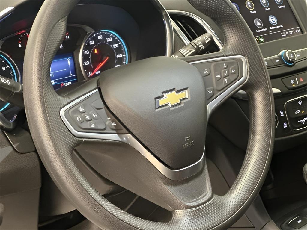 used 2022 Chevrolet Equinox car, priced at $22,431