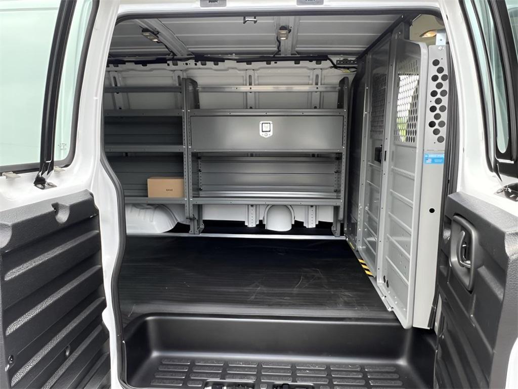new 2025 Chevrolet Express 3500 car, priced at $51,383