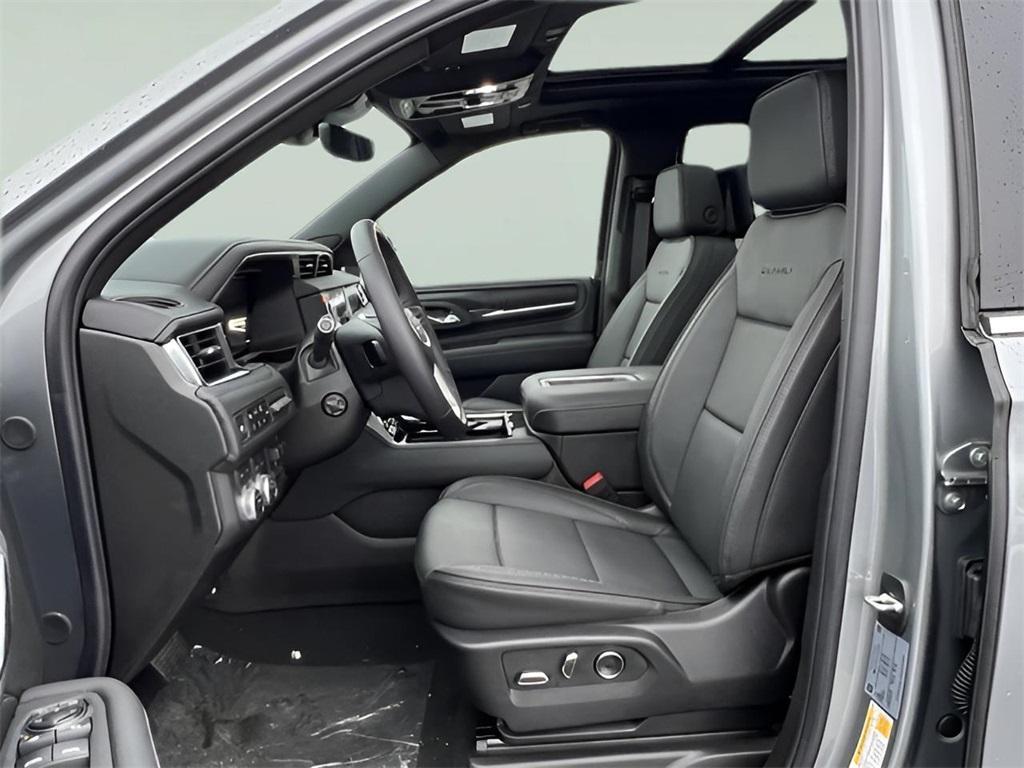 new 2024 GMC Yukon car, priced at $85,865