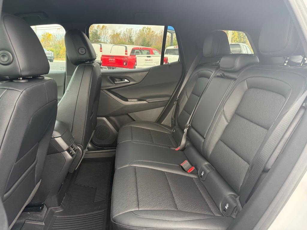 new 2026 Chevrolet Equinox car, priced at $31,825