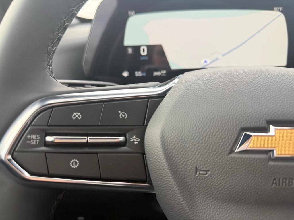 new 2026 Chevrolet Equinox car, priced at $31,825