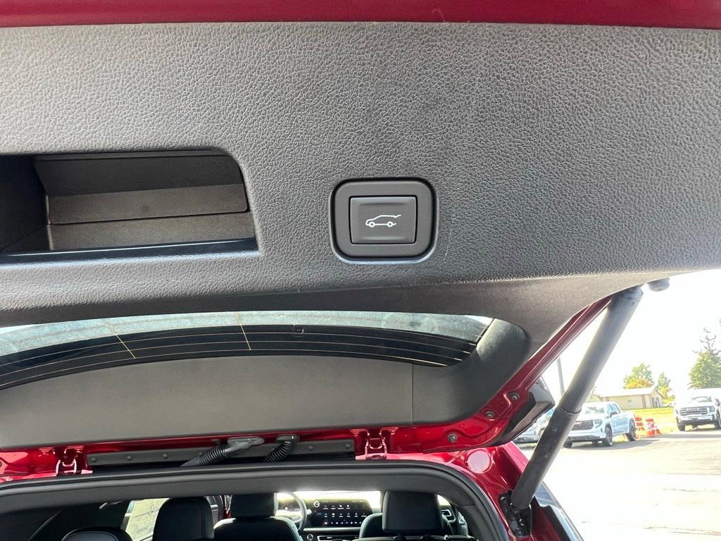 new 2025 Chevrolet Traverse car, priced at $47,225