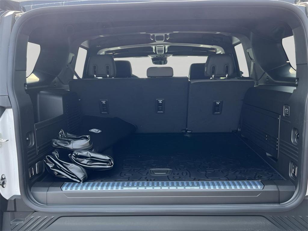 new 2025 GMC HUMMER EV SUV car, priced at $92,195