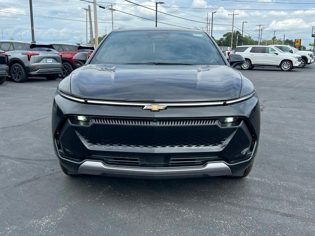 new 2025 Chevrolet Equinox EV car, priced at $44,335