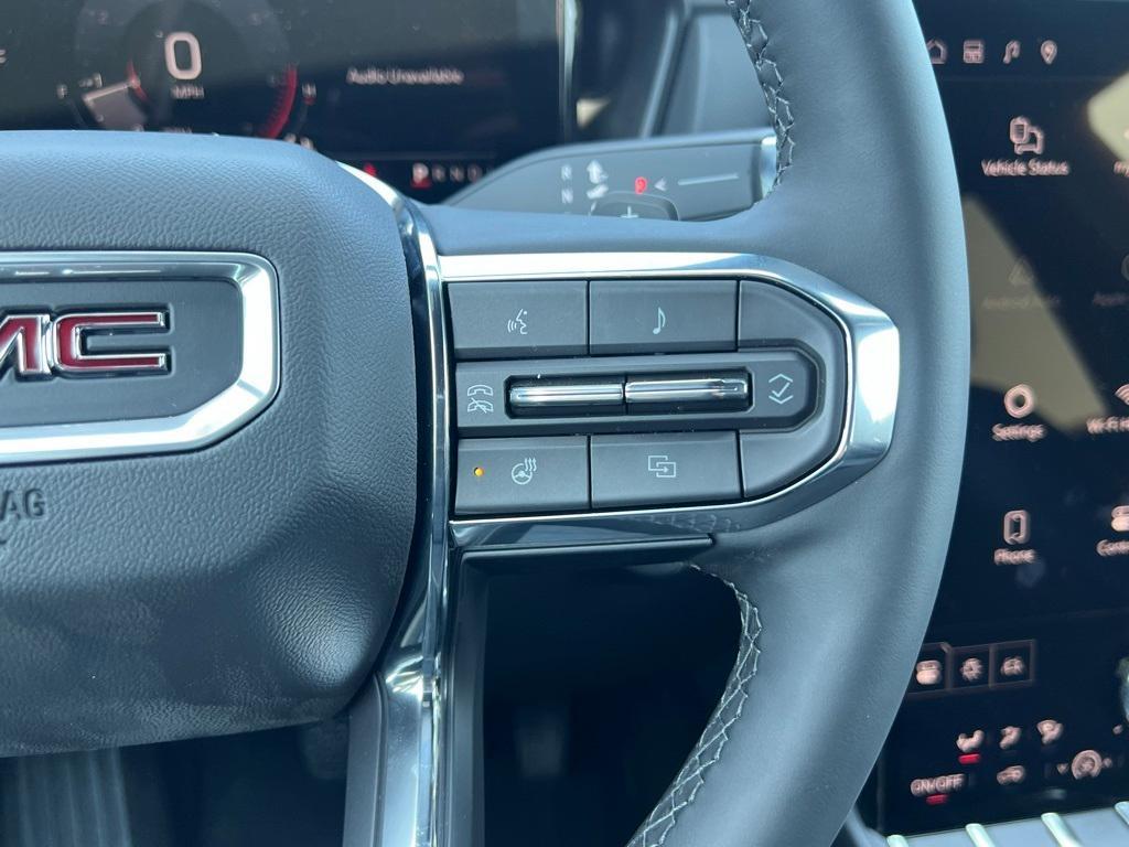 new 2025 GMC Terrain car, priced at $29,625