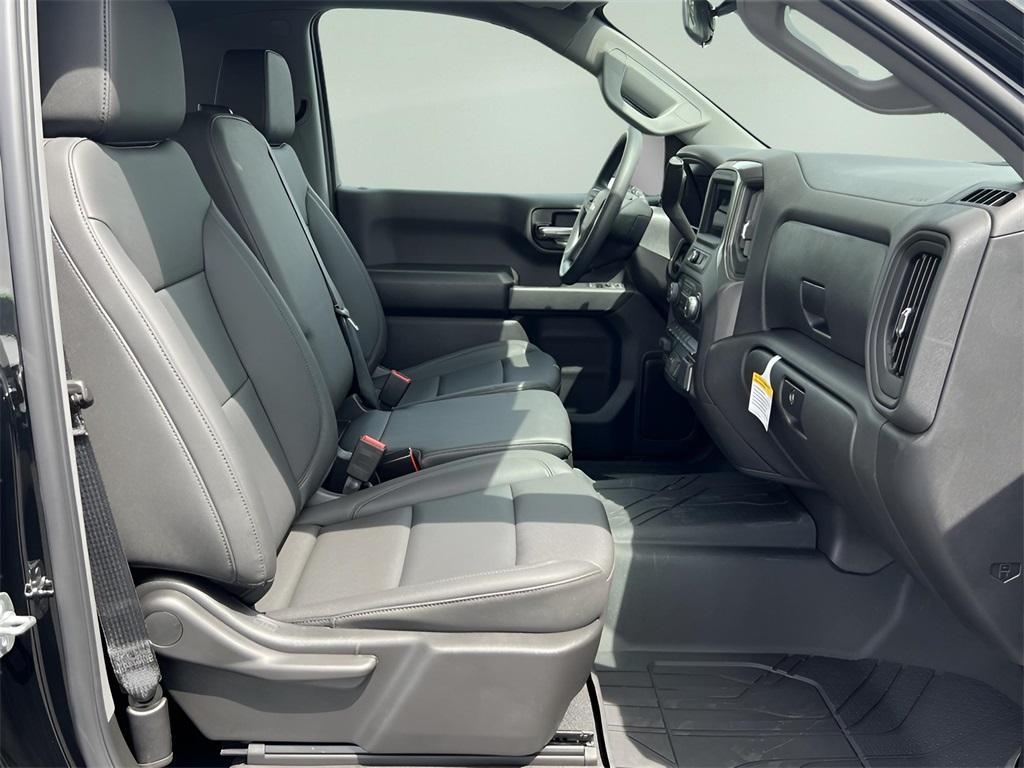 new 2025 Chevrolet Silverado 1500 car, priced at $39,585
