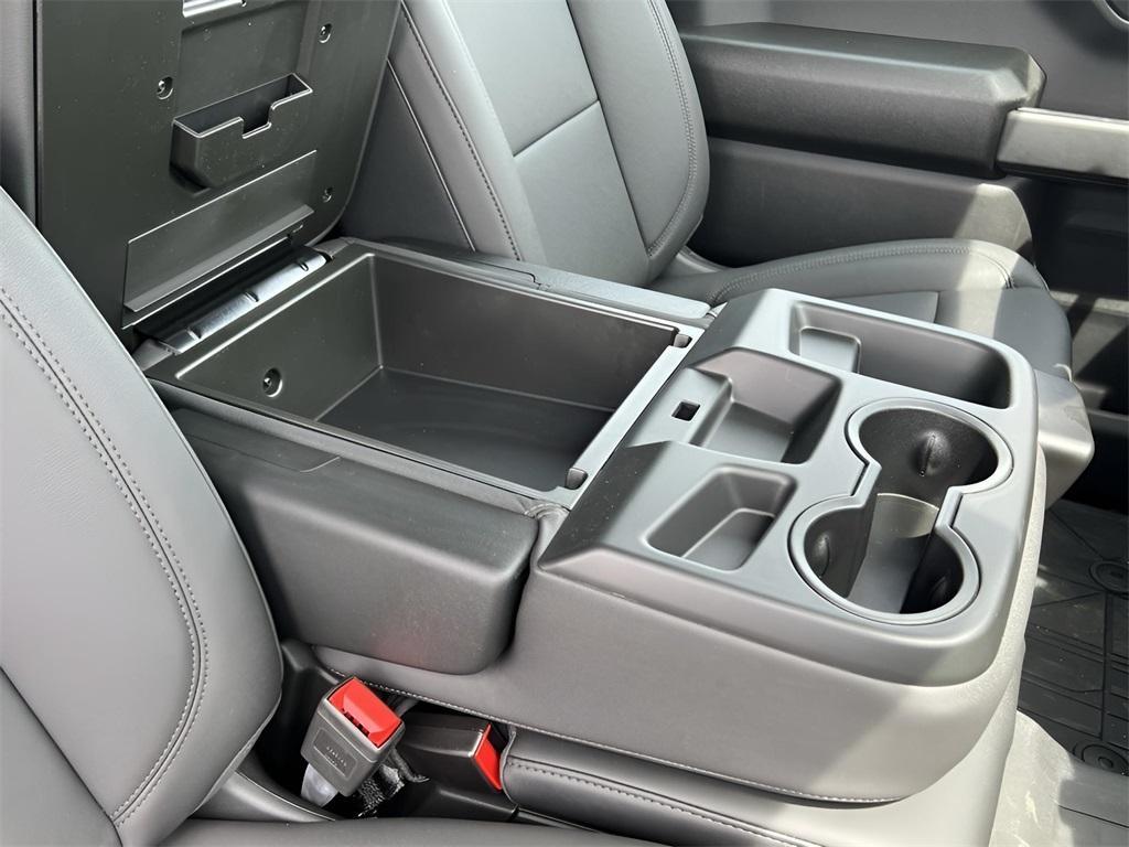 new 2025 Chevrolet Silverado 1500 car, priced at $39,585