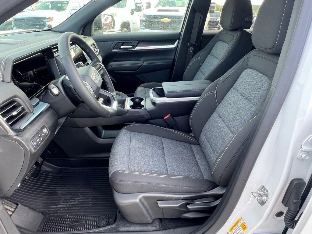 new 2026 GMC Terrain car, priced at $31,945