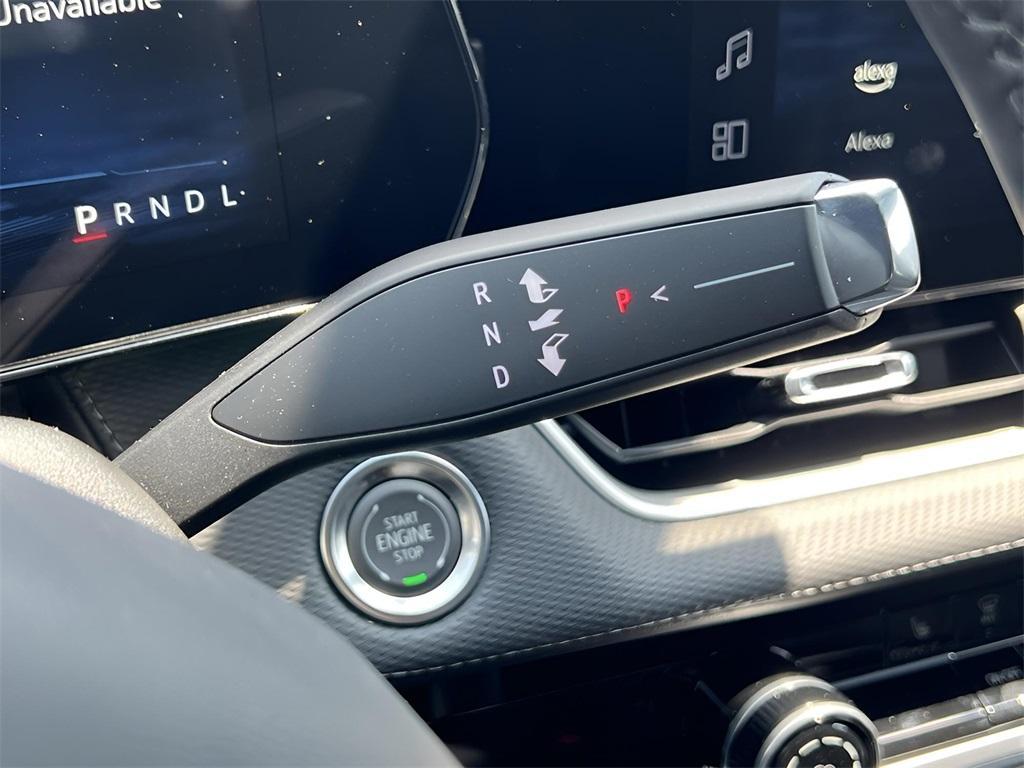 new 2025 Chevrolet Equinox car, priced at $31,080
