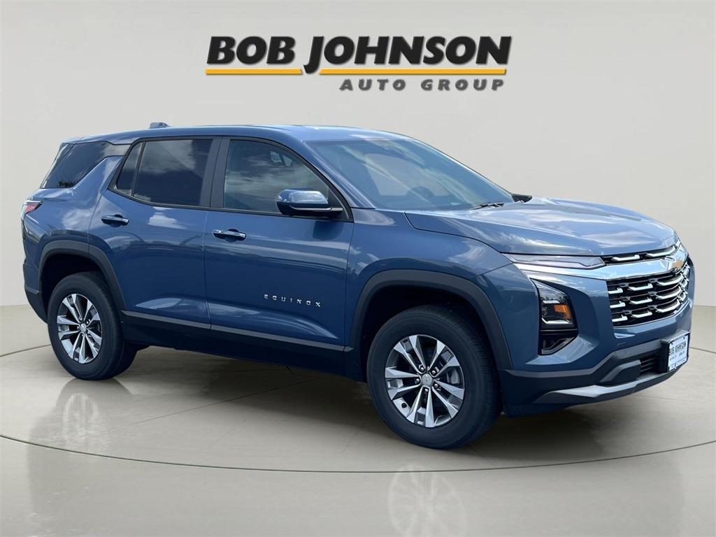 new 2025 Chevrolet Equinox car, priced at $31,080