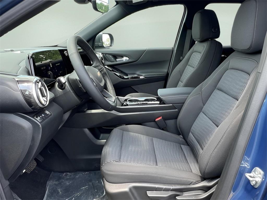 new 2025 Chevrolet Equinox car, priced at $31,080