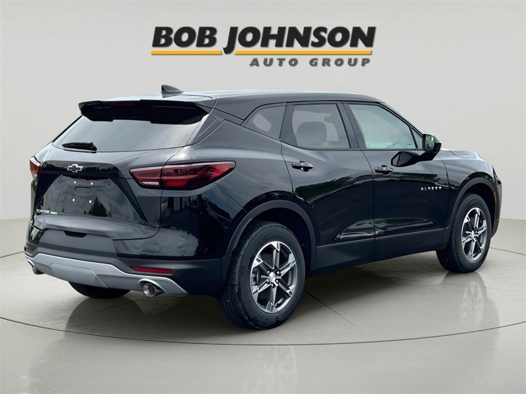 new 2025 Chevrolet Blazer car, priced at $38,995