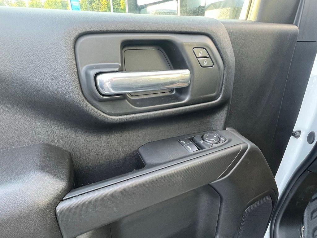 new 2025 Chevrolet Silverado 3500 car, priced at $59,310