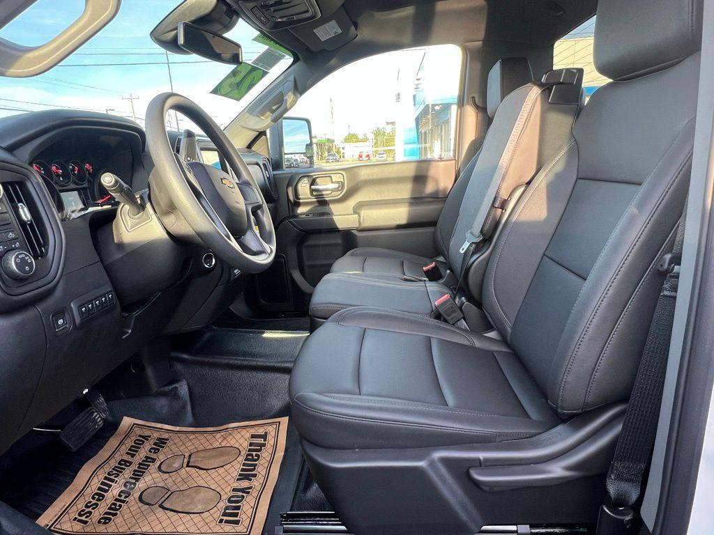 new 2025 Chevrolet Silverado 3500 car, priced at $59,310
