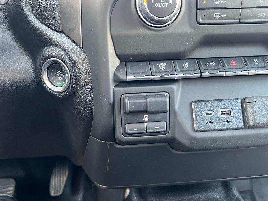 new 2025 Chevrolet Silverado 3500 car, priced at $59,310