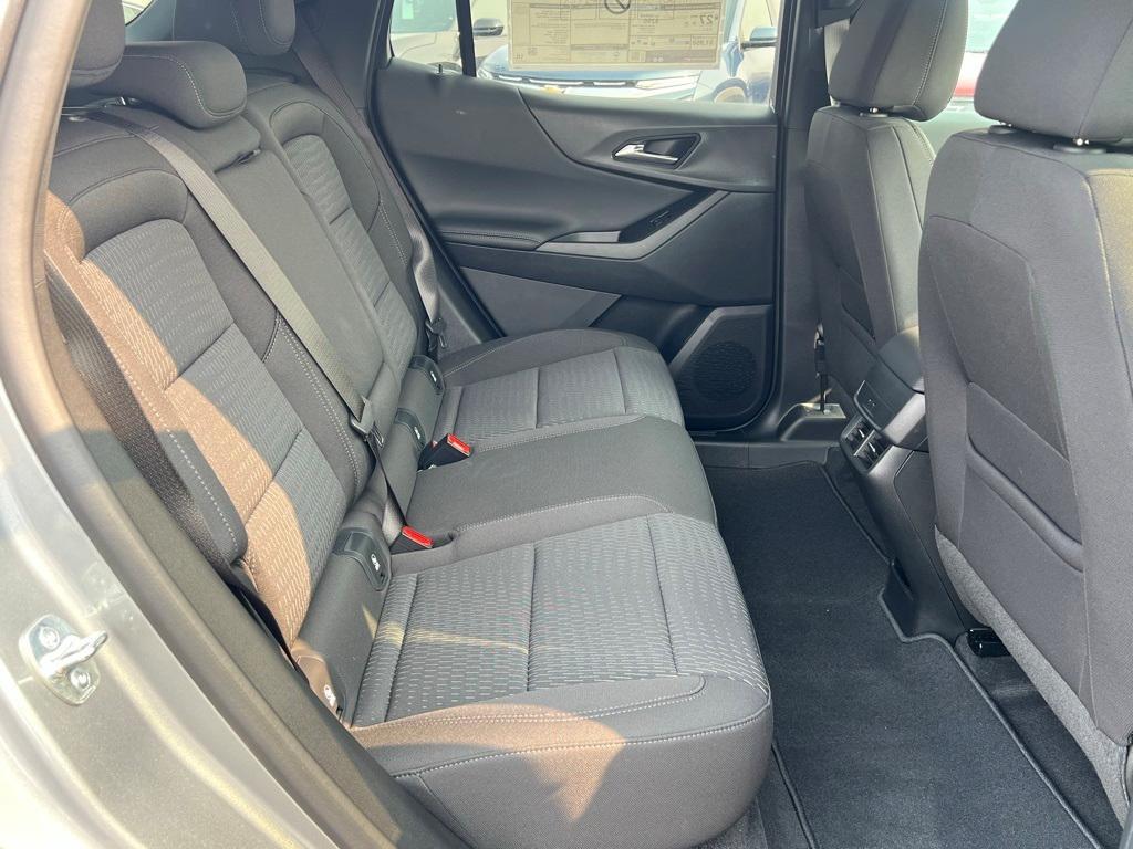 new 2025 Chevrolet Equinox car, priced at $30,090