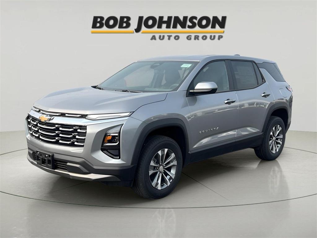 new 2025 Chevrolet Equinox car, priced at $30,090