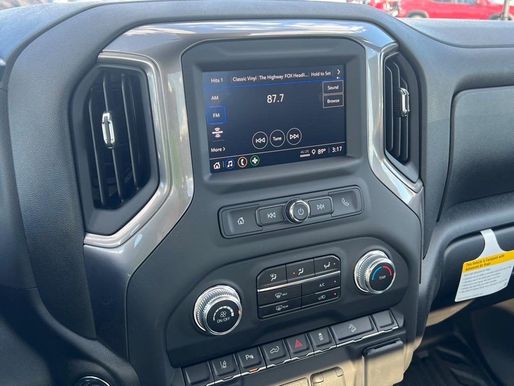new 2025 GMC Sierra 3500 car, priced at $53,035