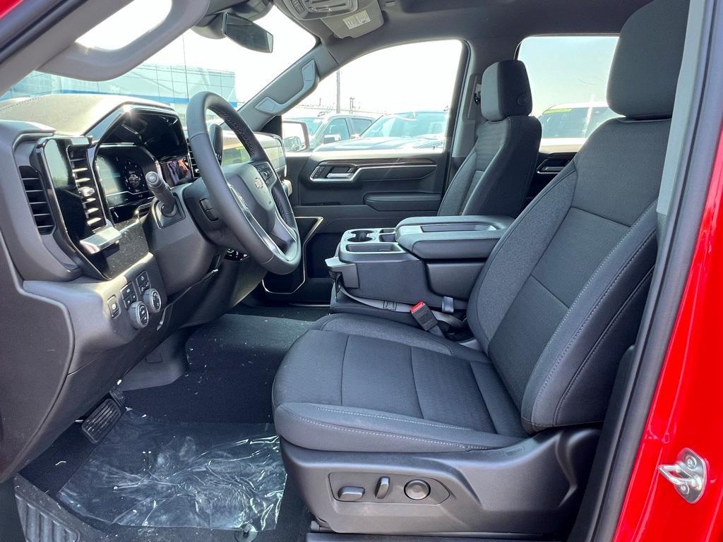 new 2025 Chevrolet Silverado 1500 car, priced at $46,795