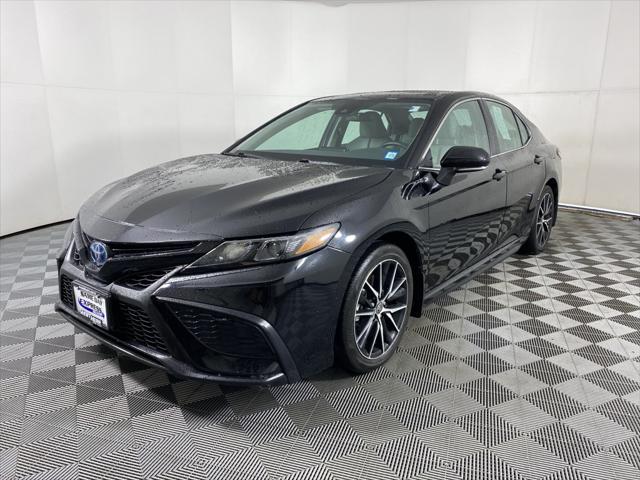 used 2024 Toyota Camry Hybrid car, priced at $28,918