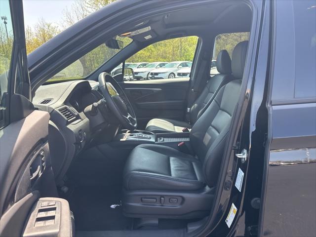 used 2023 Honda Passport car, priced at $36,906