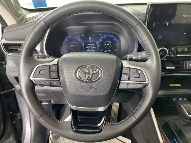 used 2024 Toyota Highlander Hybrid car, priced at $53,418