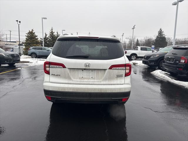 used 2022 Honda Pilot car, priced at $35,226