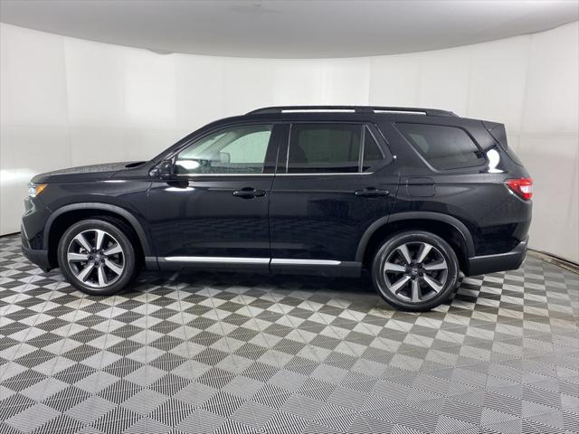 used 2023 Honda Pilot car, priced at $43,952