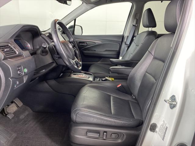 used 2022 Honda Pilot car, priced at $30,989