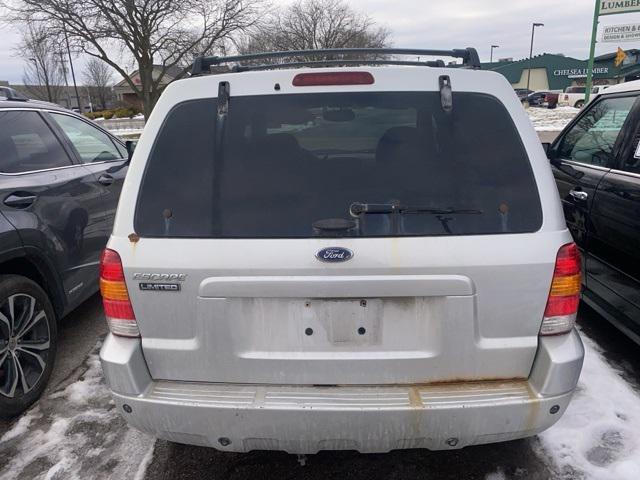 used 2004 Ford Escape car, priced at $2,996