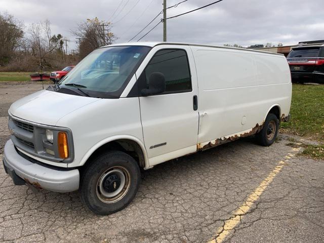 used 2002 Chevrolet Express 2500 car, priced at $5,000