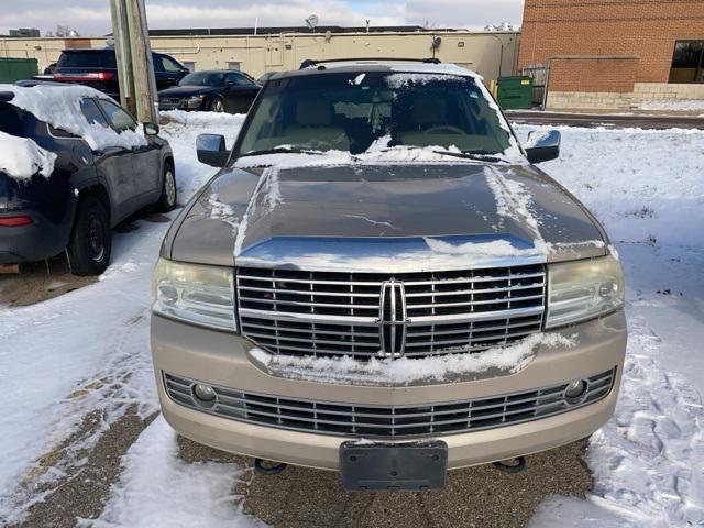 used 2007 Lincoln Navigator car, priced at $4,447