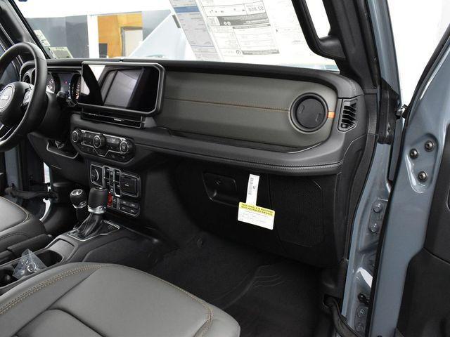 new 2024 Jeep Gladiator car, priced at $65,241