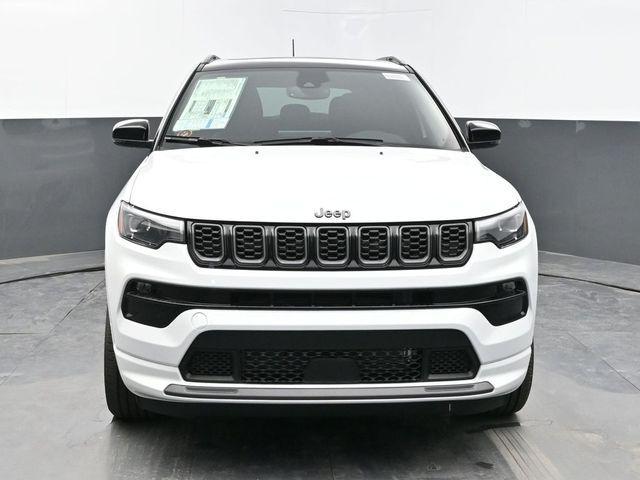 new 2025 Jeep Compass car, priced at $33,319