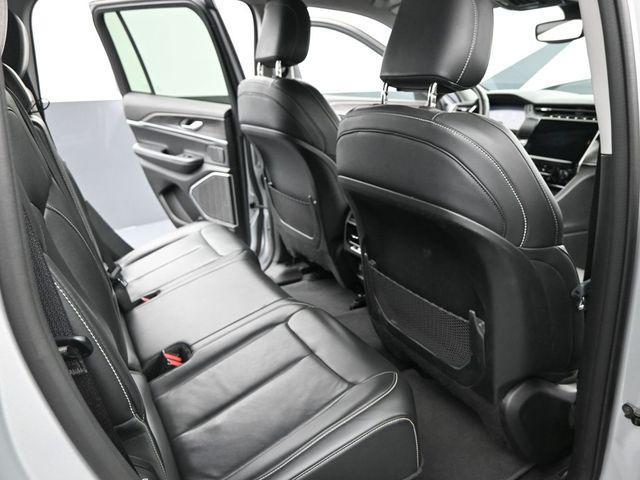 used 2022 Jeep Grand Cherokee car, priced at $32,609