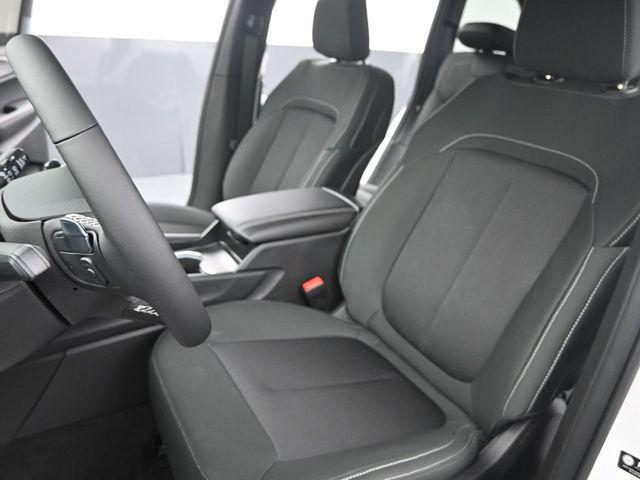 new 2025 Jeep Grand Cherokee car, priced at $40,142
