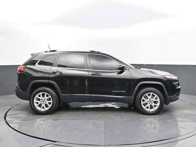 used 2017 Jeep Cherokee car, priced at $11,749