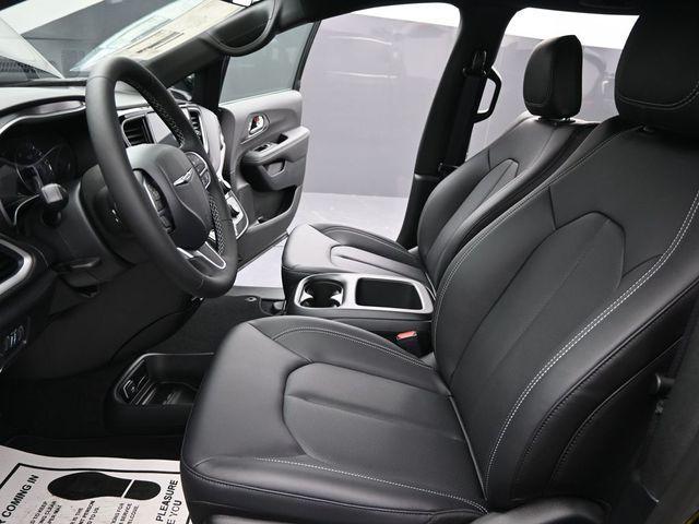 new 2026 Chrysler Voyager car, priced at $38,728
