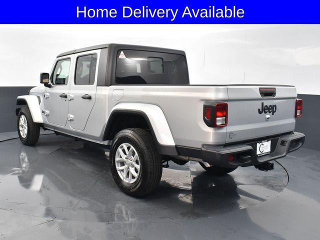 used 2023 Jeep Gladiator car, priced at $43,299