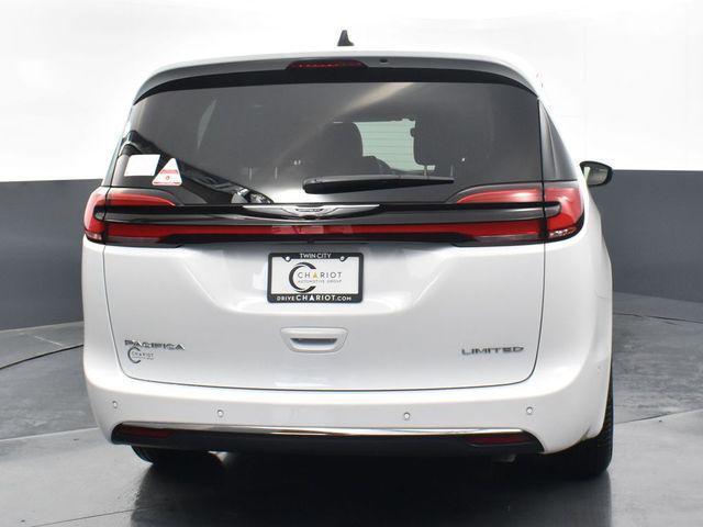 new 2024 Chrysler Pacifica car, priced at $51,191