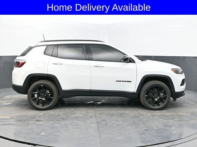 new 2025 Jeep Compass car, priced at $30,899