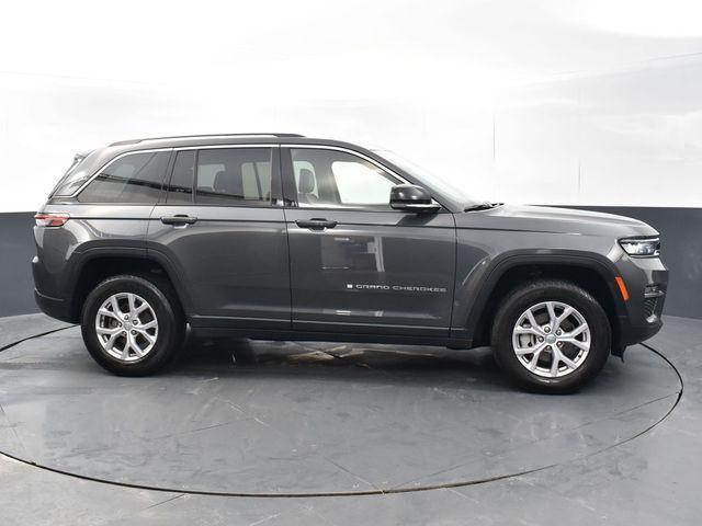 used 2022 Jeep Grand Cherokee car, priced at $39,881