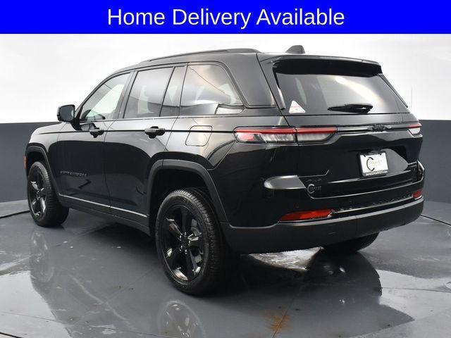 new 2024 Jeep Grand Cherokee car, priced at $45,535