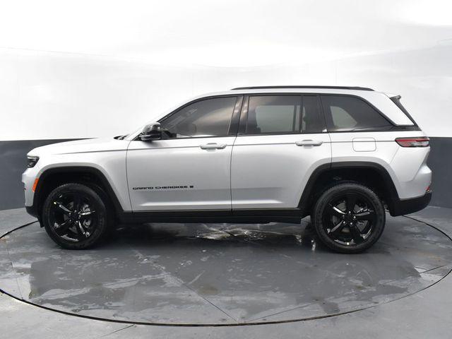 new 2024 Jeep Grand Cherokee car, priced at $47,187