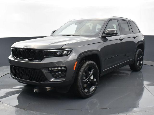 new 2024 Jeep Grand Cherokee car, priced at $46,937